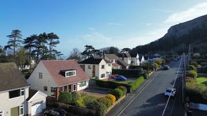 Photo 44- click for photo gallery